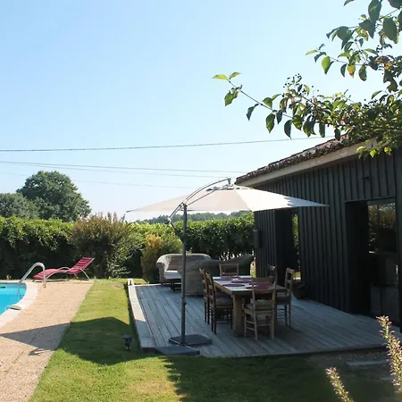 Country Stay-pets Welcome-pool-sleeps 8 Vakantiehuis Lagrange (Landes)