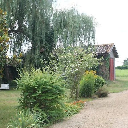 Vakantiehuis Country Stay-pets Welcome-pool-sleeps 8 *