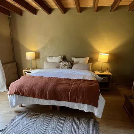 Vakantiehuis Country Stay-pets Welcome-pool-sleeps 8